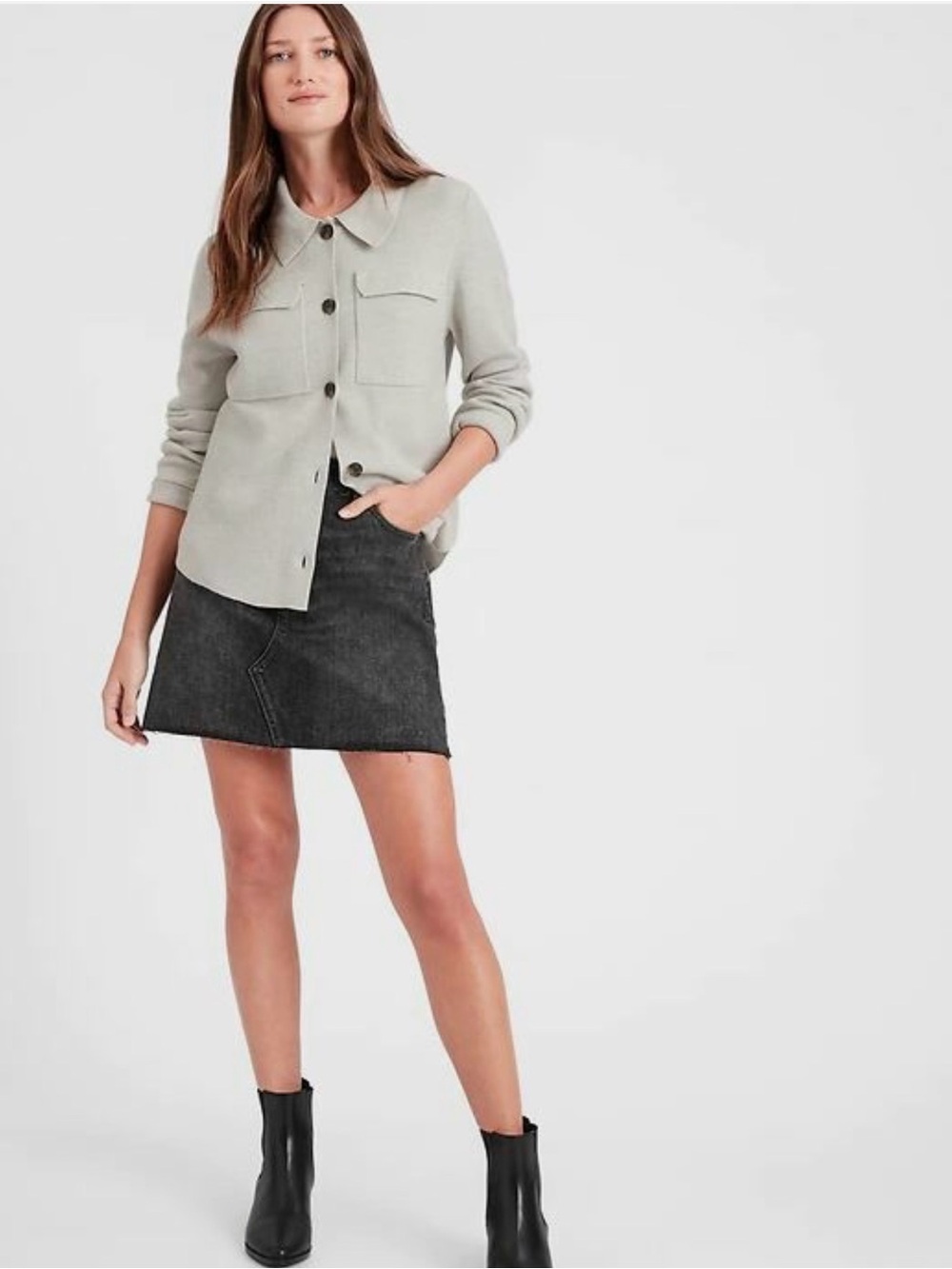 Banana Republic Black Denim Raw Hem Mini Skirt Size 8 NWOT